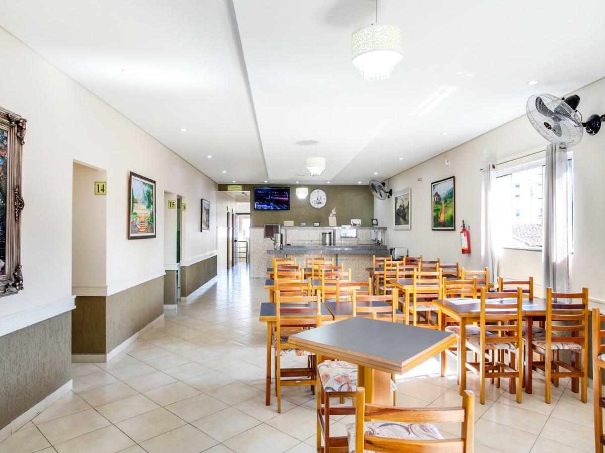 Oyo Hotel Dayse Santana de Parnaíba Eksteriør bilde