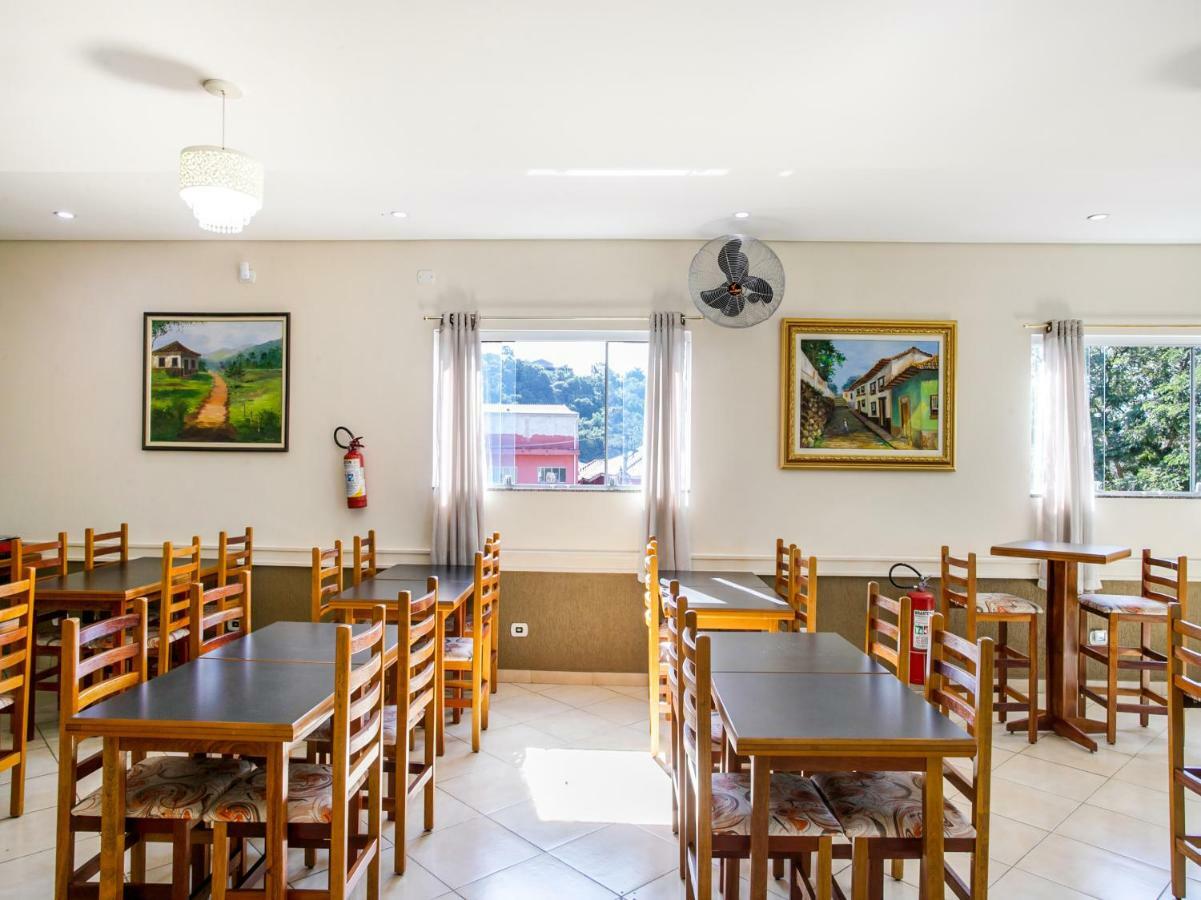Oyo Hotel Dayse Santana de Parnaíba Eksteriør bilde